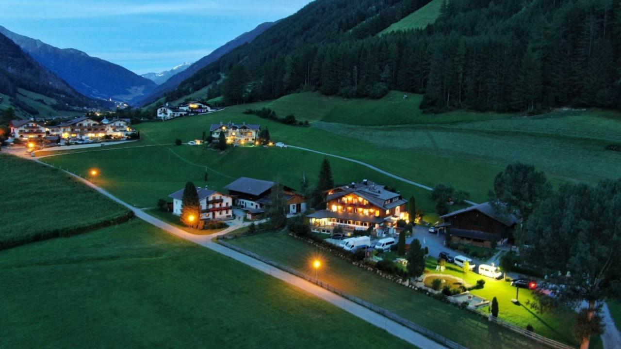 Oberjahrl Hotel
